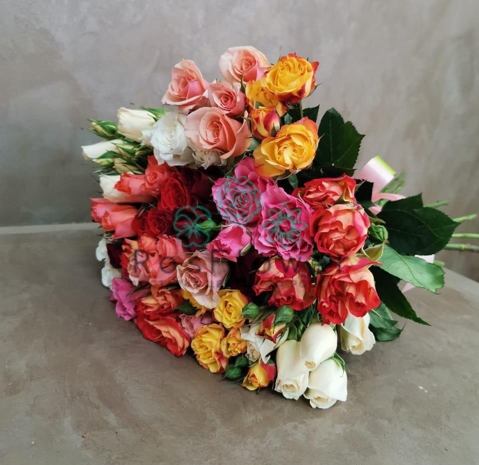 Букет цветов из: Розы в Красной Пойме