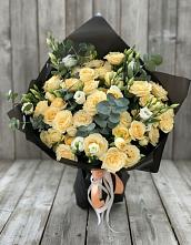 Букет цветов из:  Розы и Лизиантусы #REPLACE_PRED# Красной Пойме