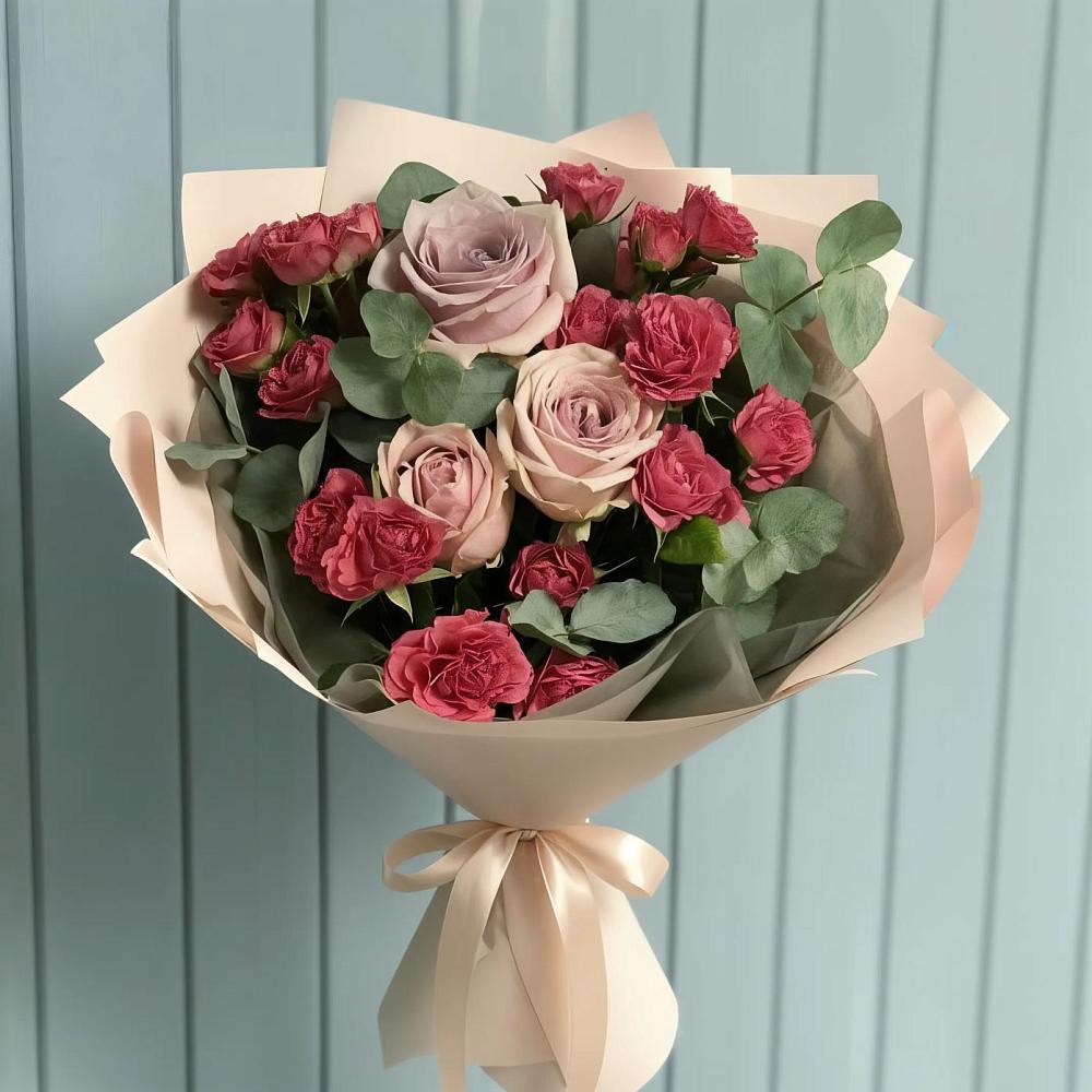 Букет цветов из: Гвоздики и Розы в Красной Пойме