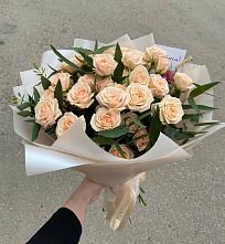Букет Кремовые розы Латте в Красной Пойме