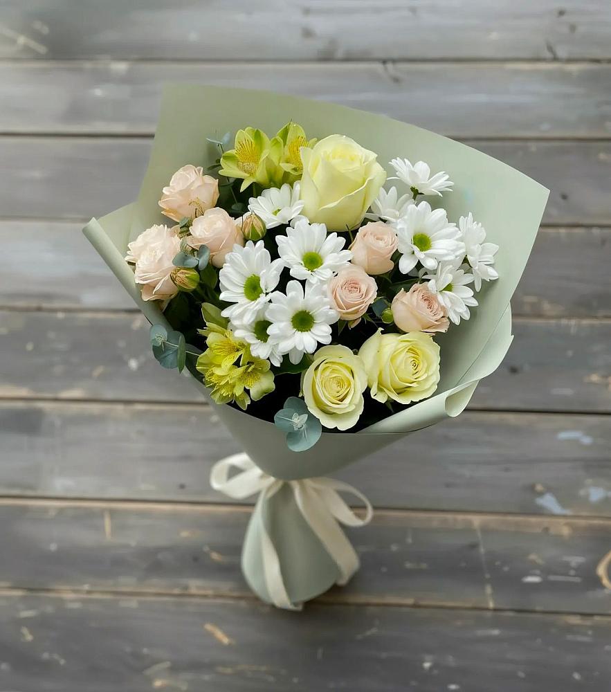 Букет цветов из: Альстромерии, Розы и Хризантемы в Красной Пойме