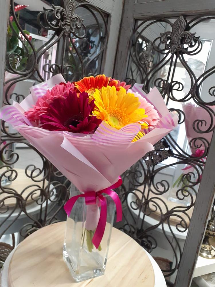 Букет цветов из: Герберы в Красной Пойме