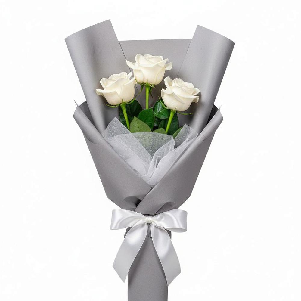 Букет 3 белые розы в Красной Пойме