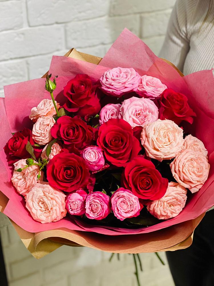 Букет цветов из: Розы в Красной Пойме