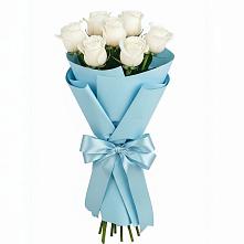 Букет 7 белых роз Проуд в Красной Пойме