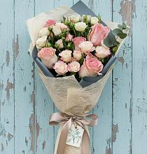 Букет цветов из:  Розы в Красной Пойме