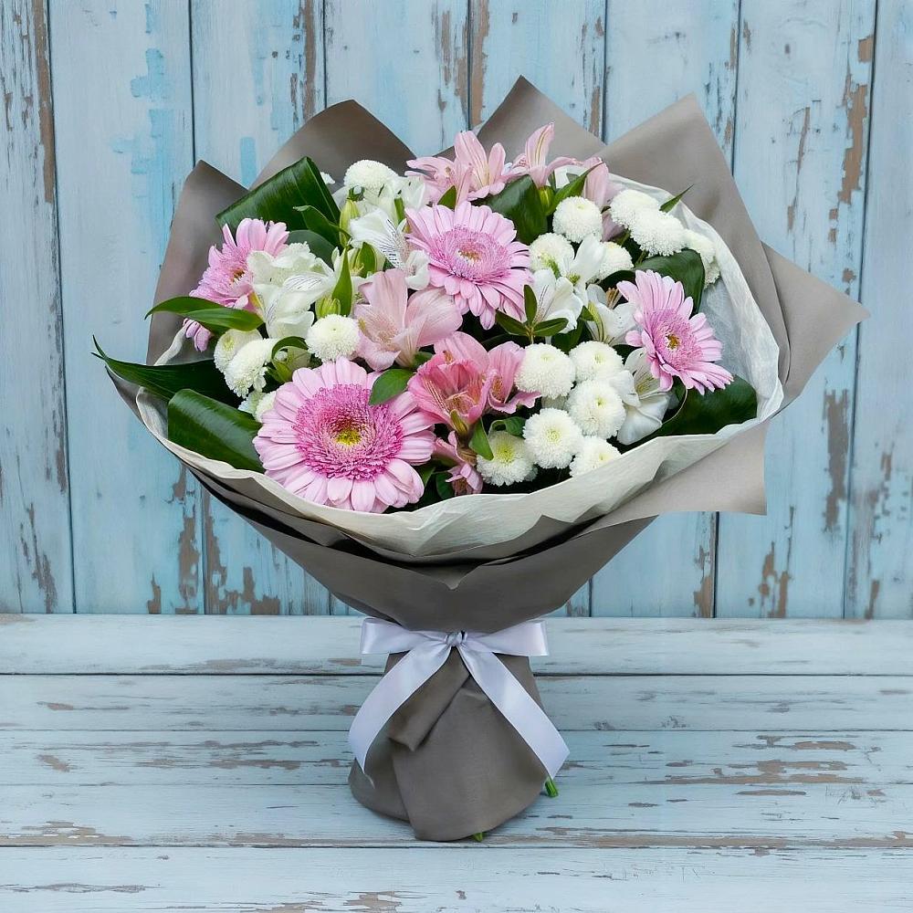 Букет цветов из: Герберы, Альстромерии и Хризантемы в Красной Пойме
