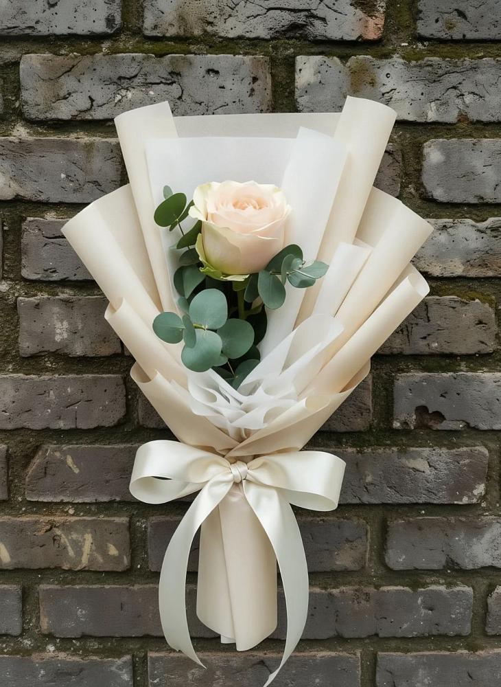 Букет цветов из: Розы в Красной Пойме