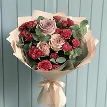 Букет цветов из:  Гвоздики и Розы #REPLACE_PRED# Красной Пойме