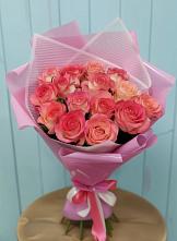 Букет 15 Розовых роз Равель в Красной Пойме