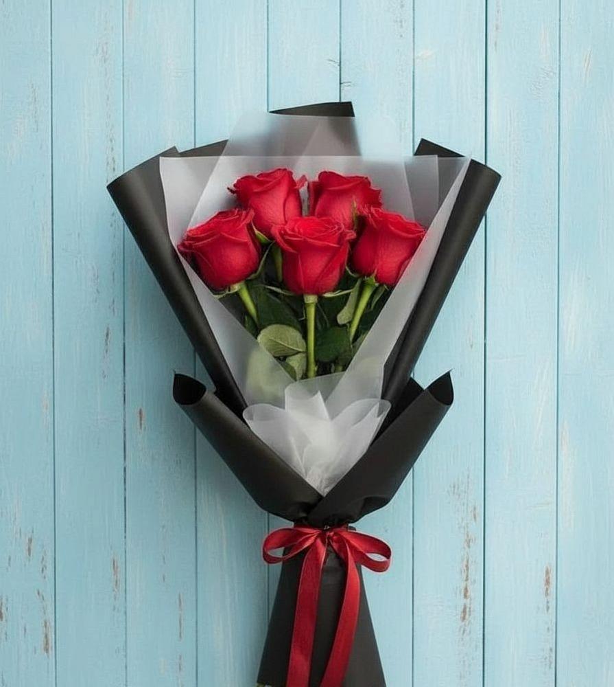 Букет цветов из: Розы в Красной Пойме