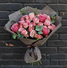 Букет цветов из:  Розы в Красной Пойме